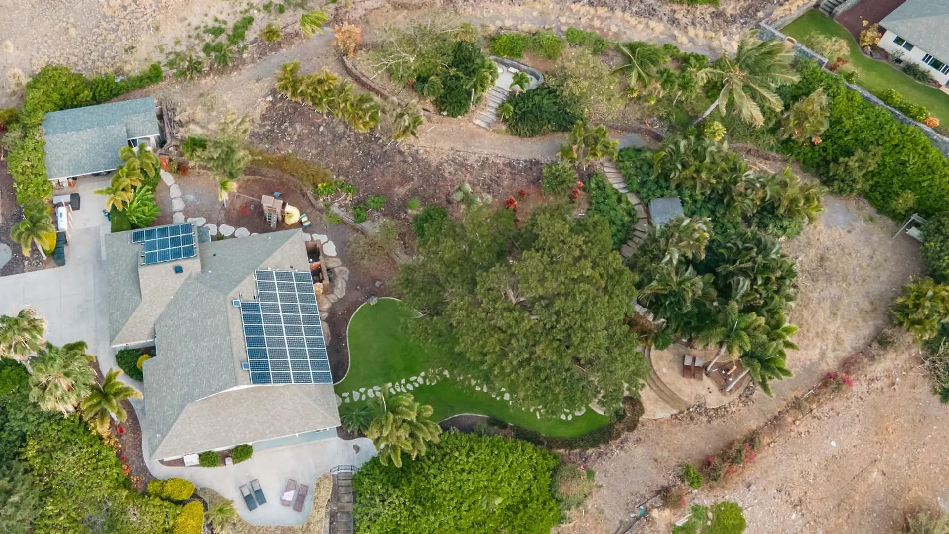1 Acre Private Resort 4 Bed 3 Bath Cinema Spa Waikoloa 0*,  United States