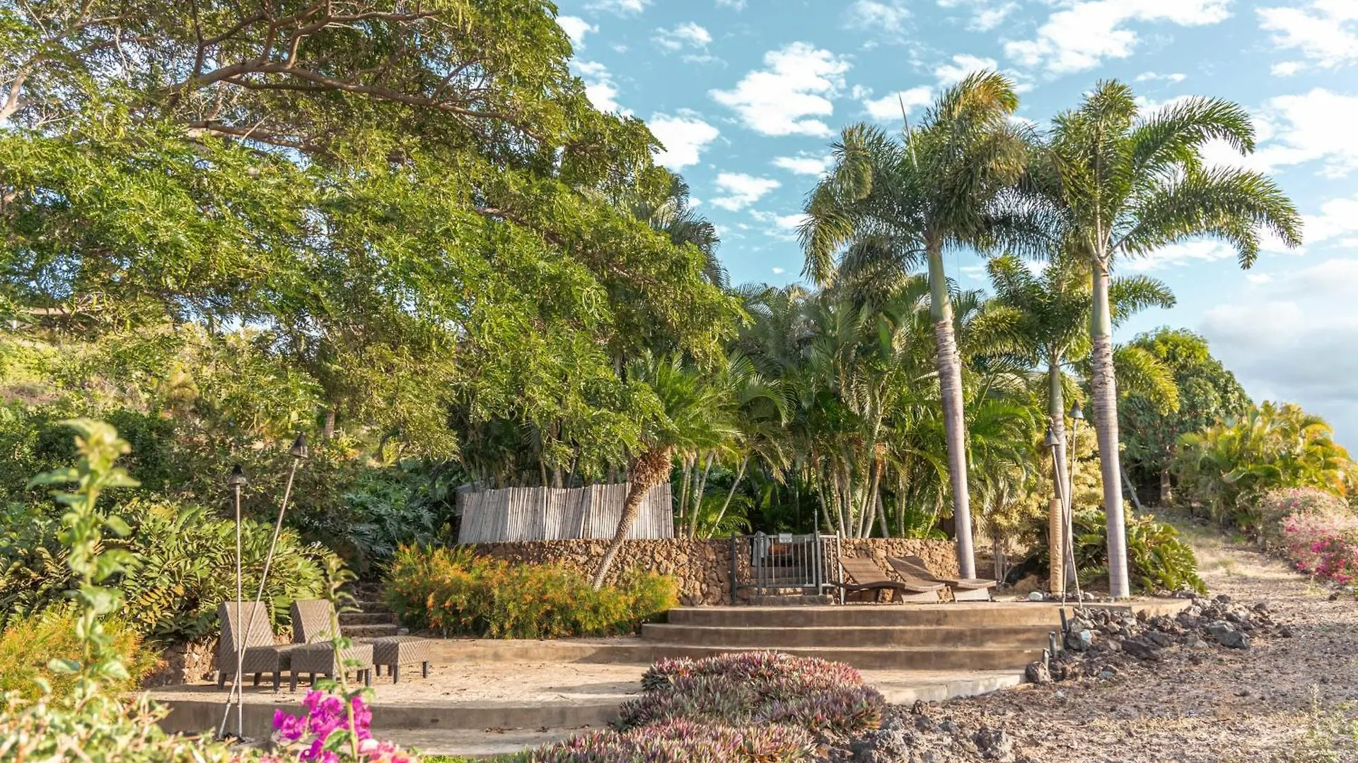 Holiday home 1 Acre Private Resort 4 Bed 3 Bath Cinema Spa Waikoloa